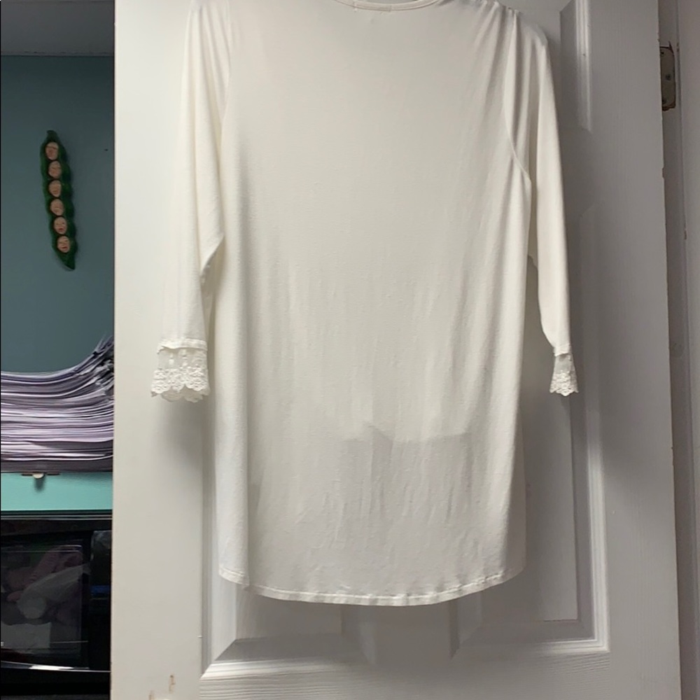 Lace blouse - Picture 4 of 4